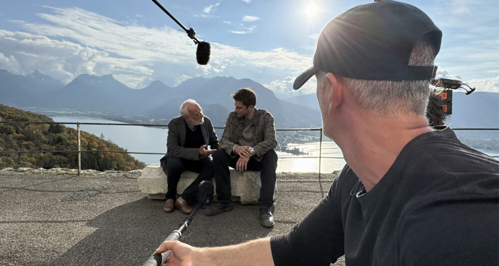 François Berleand et Léo Legrand sur le tournage de PHOENIX — Talloires-Montmin (74) © Les Films du Cygne - Storia Télévision